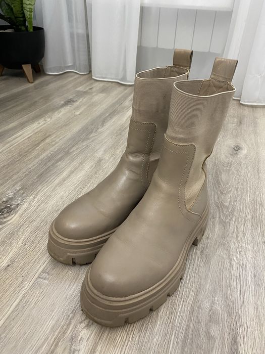 Черевики жіночі челсі