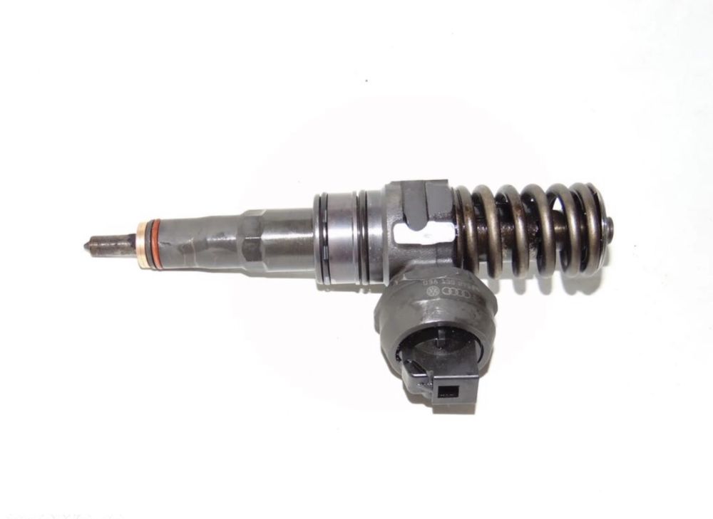 Насос-форсунка 1.4amf 1.9 bsw bxe bkc bxe bjb Skoda fabia mk2 vwcaddy