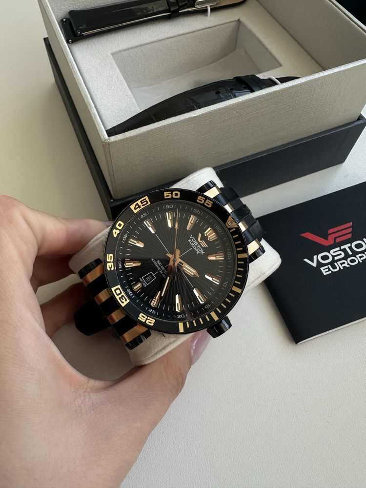 Годинник Vostok Europe