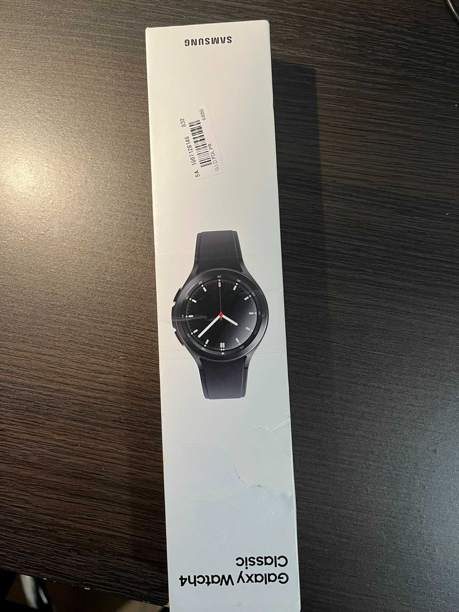 Samsung Galaxy Watch4 Classic LTE (46mm)  SM-R895FZKAEUE