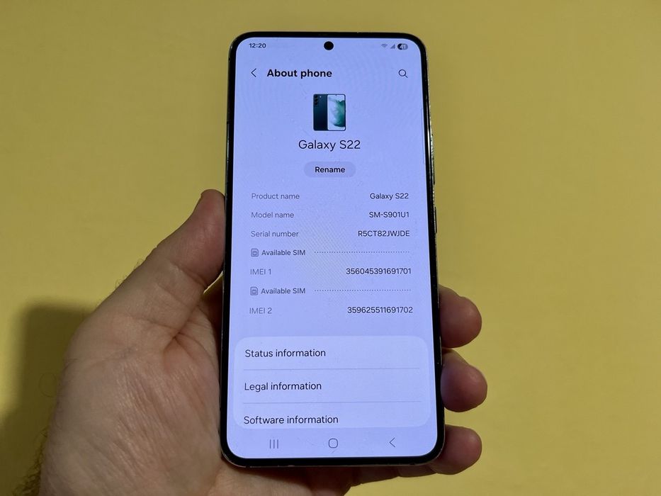 Samsung Galaxy S22 5G 8/128.  Snapdragon 8 Gen 1.