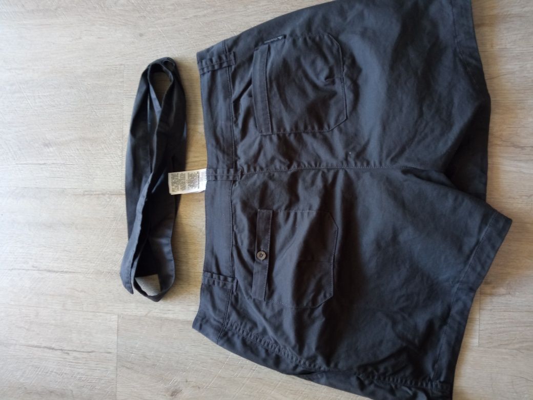 Damskie spodenki turystyczne quechua nh100 40 L jak nowe szorty