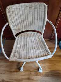 Krzesło obrotowe na kółkach Ikea Gregor białe