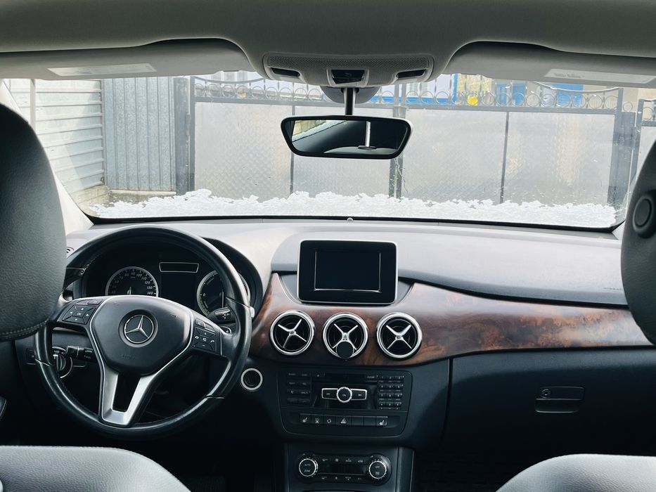 Mersedes benz electric drive 2014