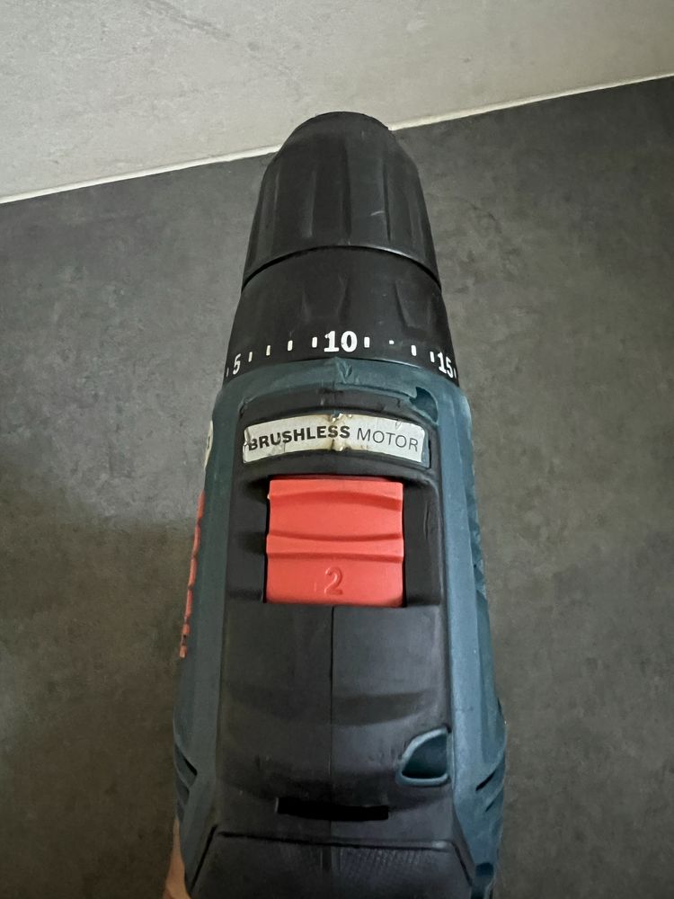 Безщітковий Акум.шуруповерт Bosch GSR 12V-30