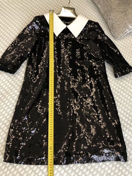 Вечірня сукня в паєтках