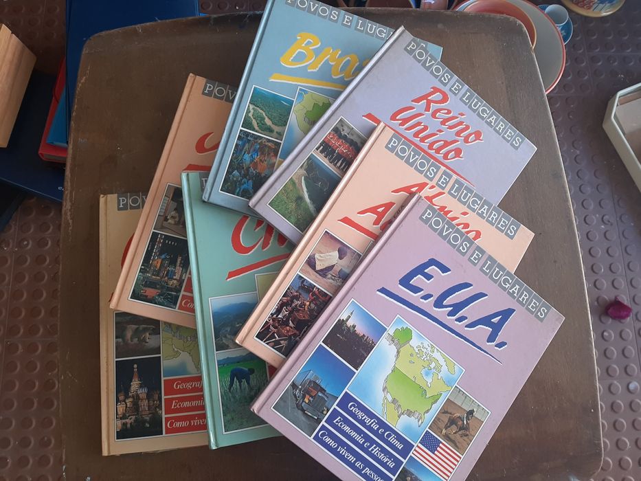 Livros sobre viagens, países e Fátima, mundo de esperança