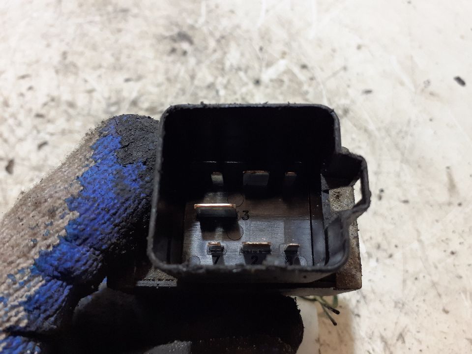 PRZEKAŹNIK ŚWIEC ŻAROWYCH RENAULT MEGANE 1.9 DCI nr 7700115078