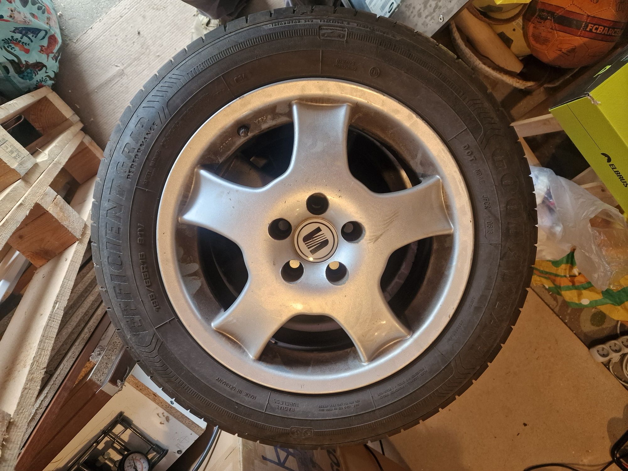 Alufelgi 15 cali 5x100 7Jx15 H2 ET35 Seat