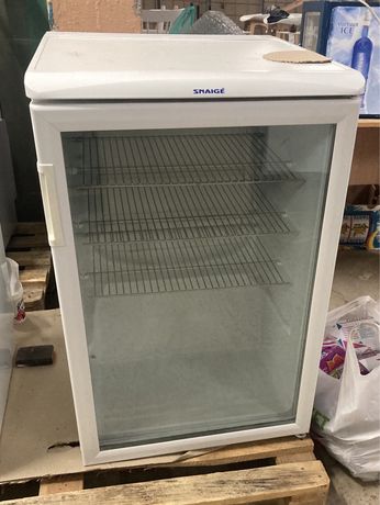 Холодильный шкаф-витрина Snaige CD14SM-S3003C