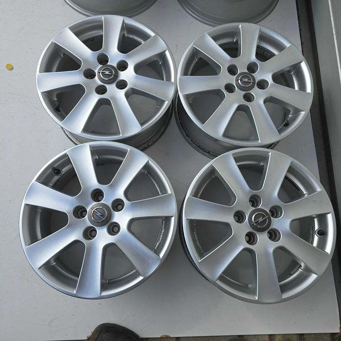 Alufelgi OPEL ASTRA III ZAFIRA A MERIVA VECTRA 5x110 16'' ET40 7.0 4sz