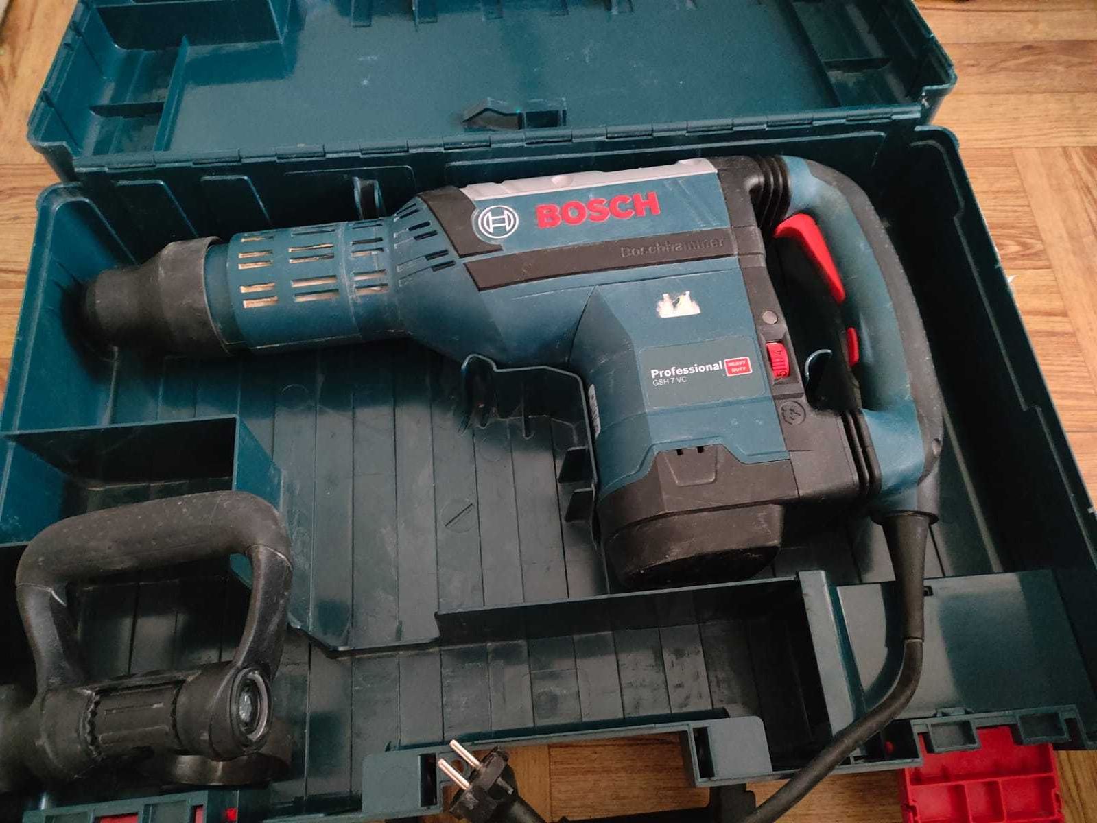 Młot udarowy Bosch GSH 7 VC