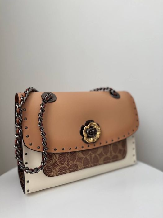 Сумкa Coach оригінал з лоту, без бірки. Два кольори