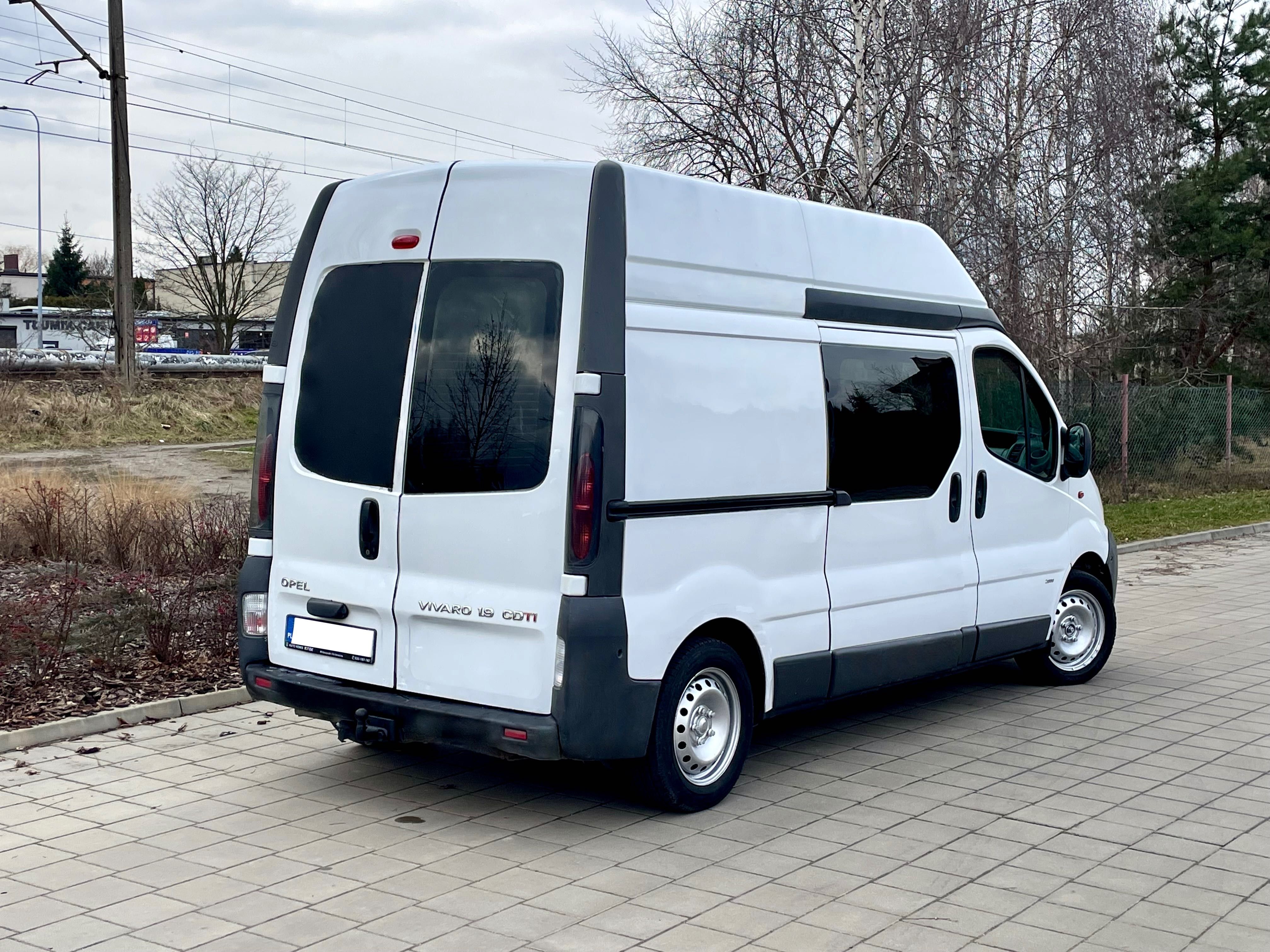 OPEL Vivaro*L2H2 long+brygadówka*po serwisie*1.9 dci*HAK