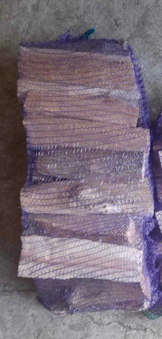 ДРОВА СУХІ в сітках