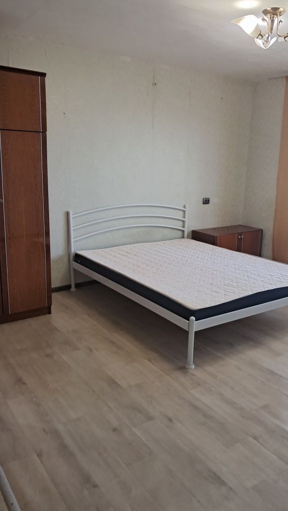 Здам 1 кімнатну квартиру центр