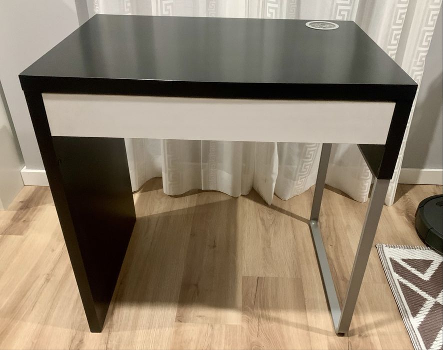 Secretária Ikea micke