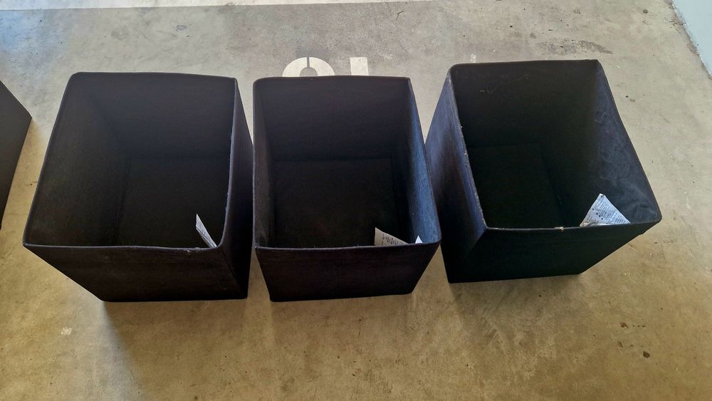 3 Caixas de arrumação Ikea, modelo Drona