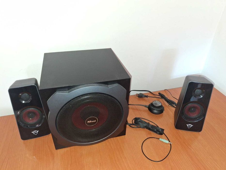 Colunas para PC GXTrust- Semi-Novas