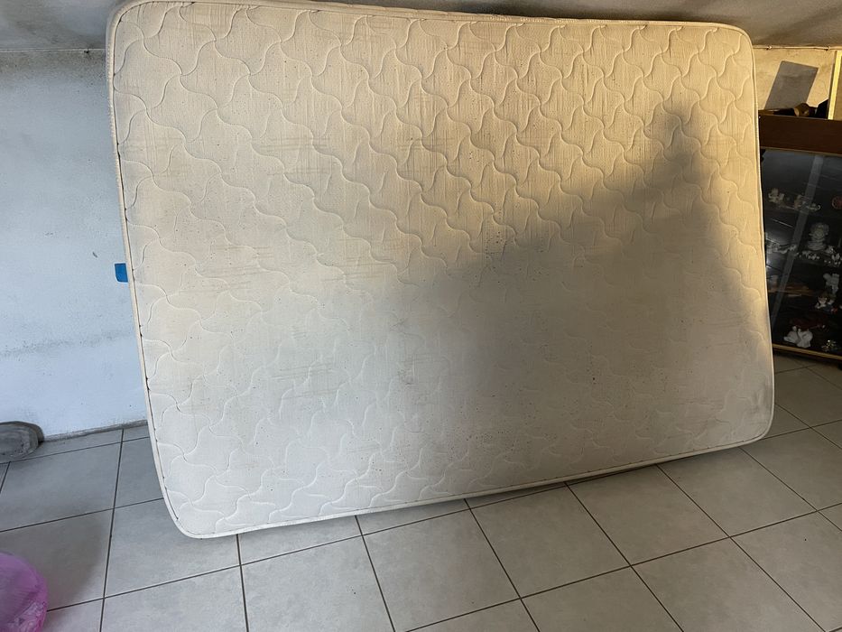 Colchao em ótimo estado