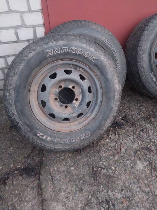 Колеса диски 5, 139,7 уаз хантер R16 резина 225, 75R16 HANKOOK