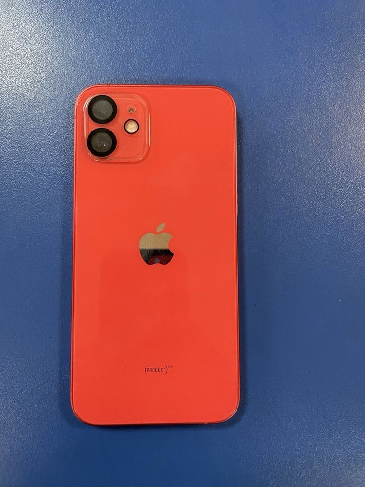 iPhone 12 64Gb red