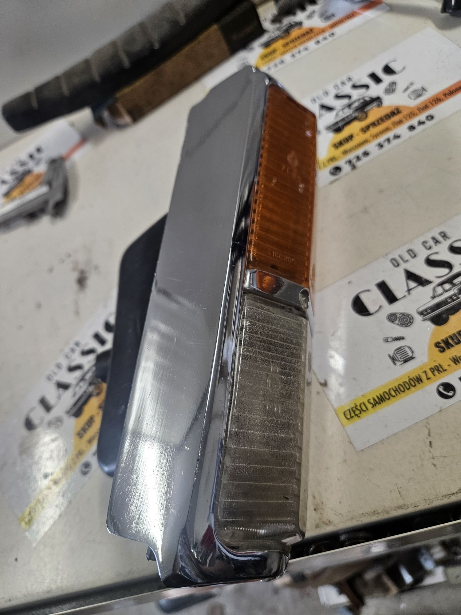 Kierunkowskaz pozycjokierunek  Kierunkowskaz  fiat 125p klasyk