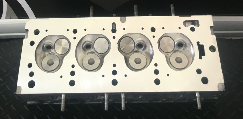 GŁOWICA RENAULT Megane Clio KANGOO 1.4 1.6 8v