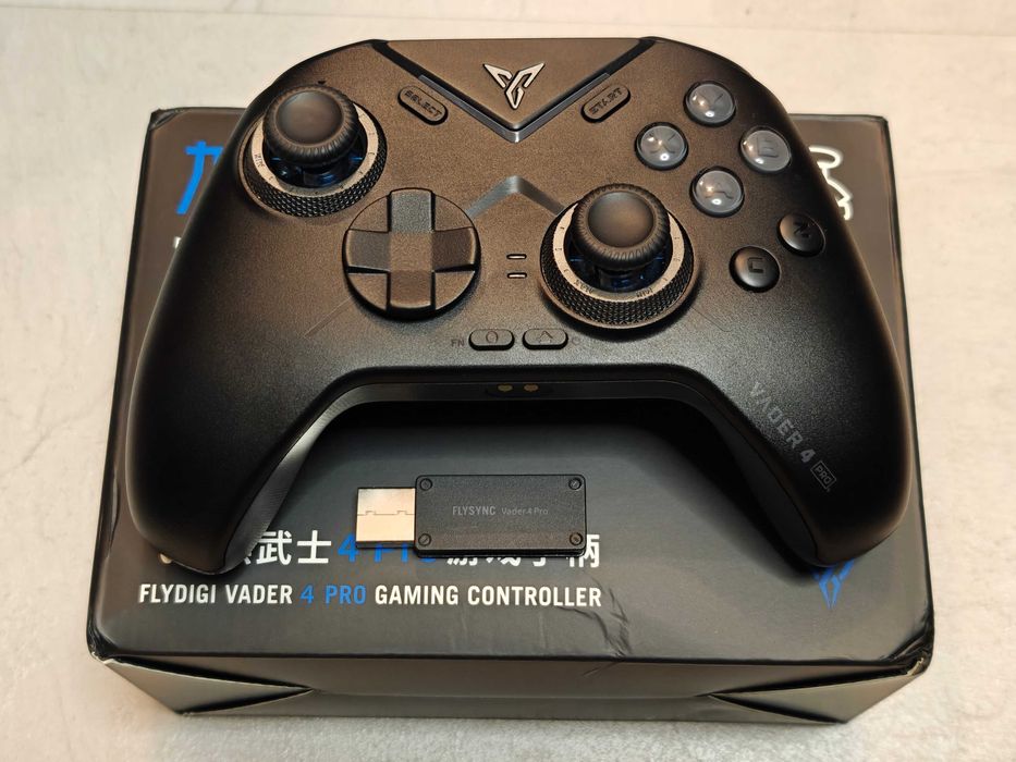 Kontroler PC FLYDIGI Vader 4 Pro XBOX
