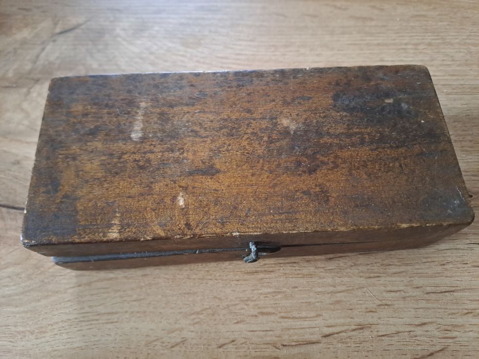 Odważniki  mosiężne  stare