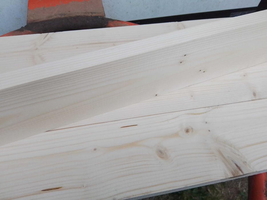 Nowa Deska tarasowa, świerk