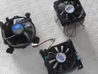 Vários coolers e ventoinhas