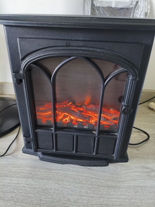 Aquecedor elétrico decorativo – efeito lareira (NÃO aquece)