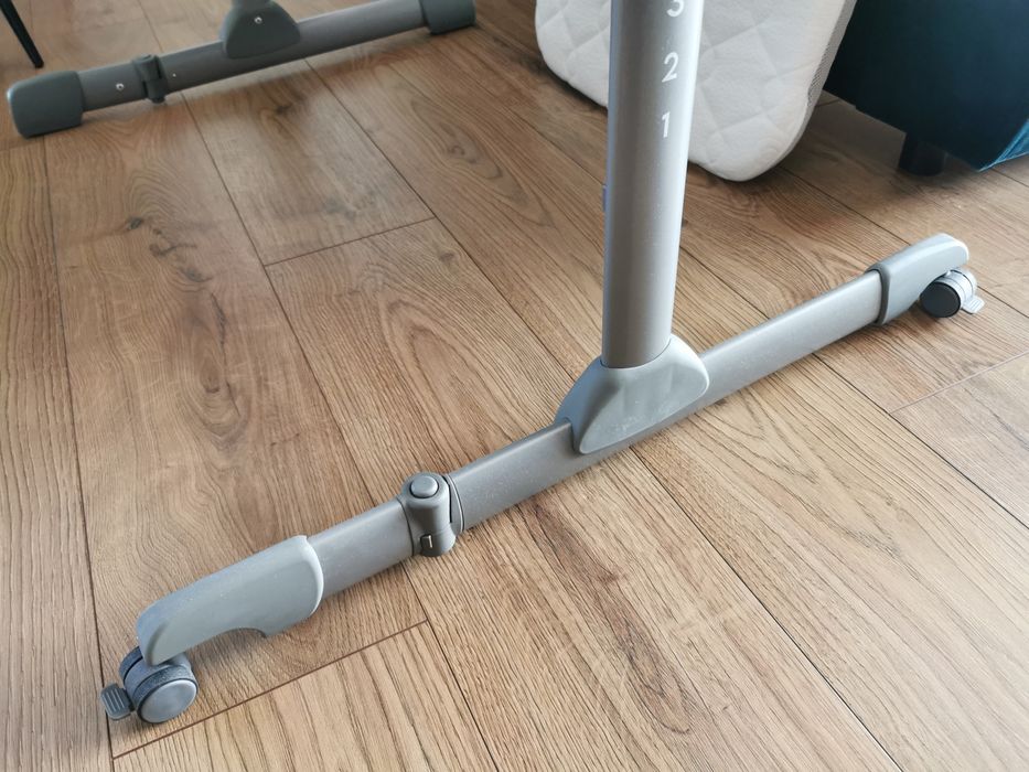 Łóżeczko dostawne next 2 me essential chicco