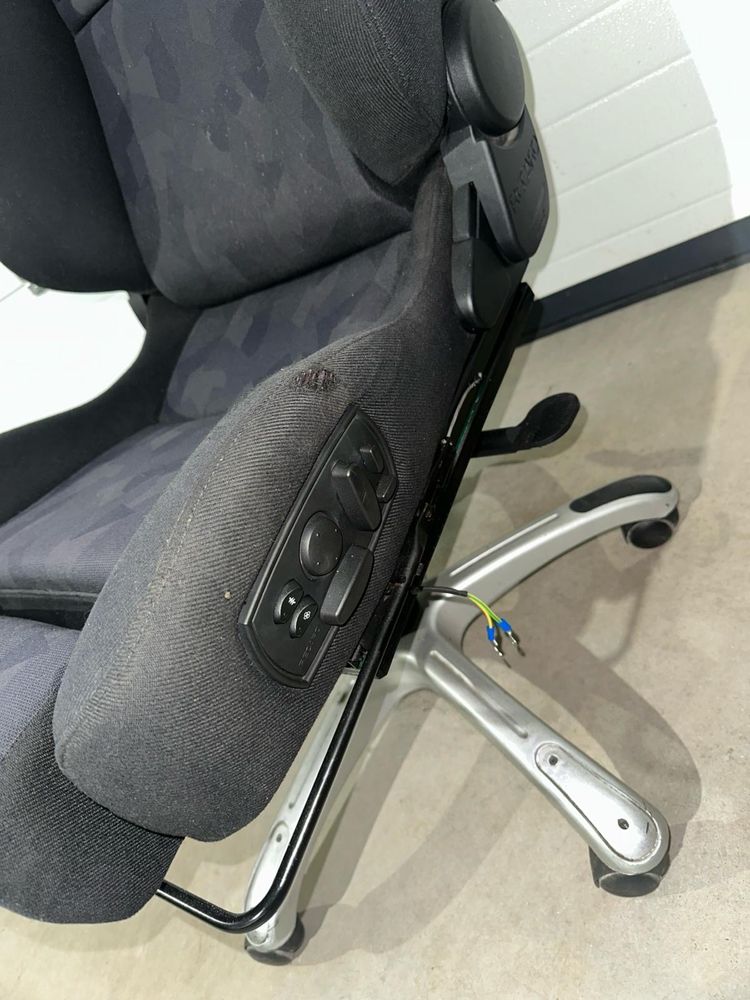 Banco Recaro Elétrico