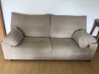 Sofa creme 2 lugares
