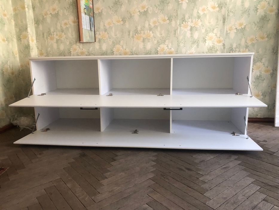 Тумба під телевізор