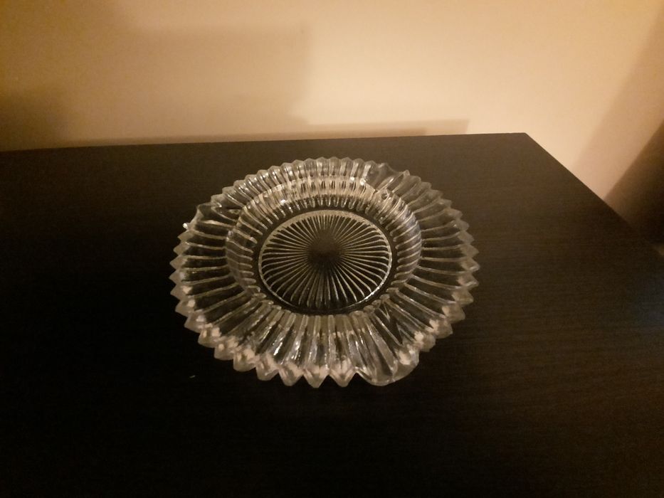 Popielniczka z czasów PRL-u szkło