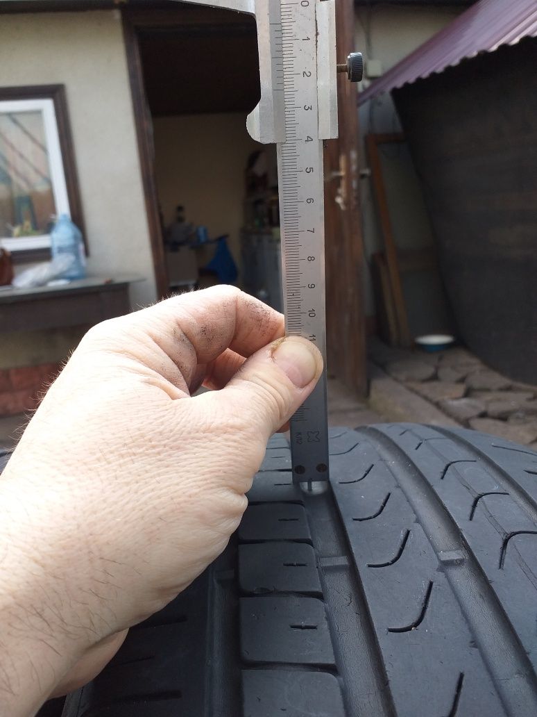 Літня шина Pirelli Centurato P7 225/60/17  б/в