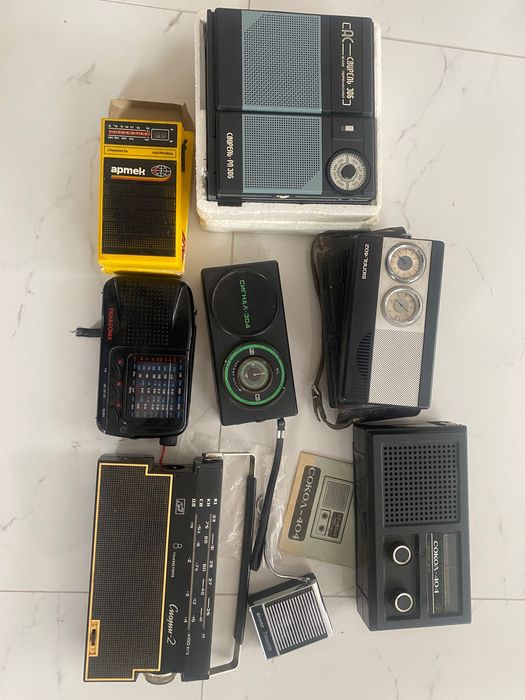 Радіоприймачі: Свирель,Сигнал,Сокол,Panasonix,Sharp 7tr.,Спорт,Артек.