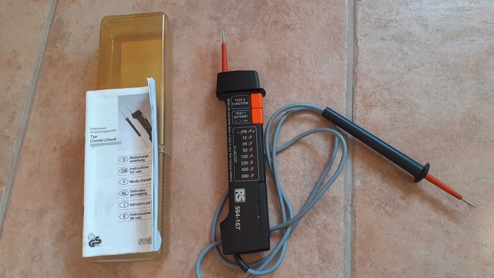 Multímetro de teste de continuidades e tensões de 6 a 690 volts AC/DC