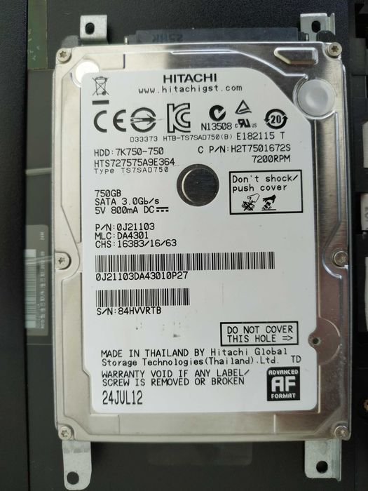 HDD 2.5 Hitachi 750Gb , 3Gb/s.