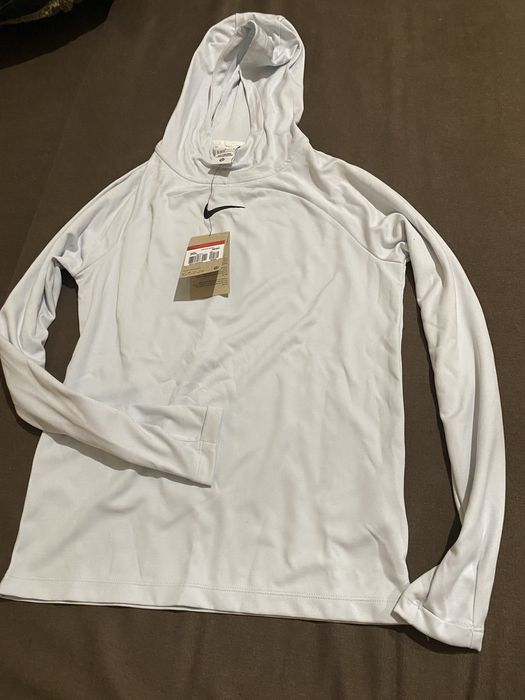 Нова блакитна кофта NIKE