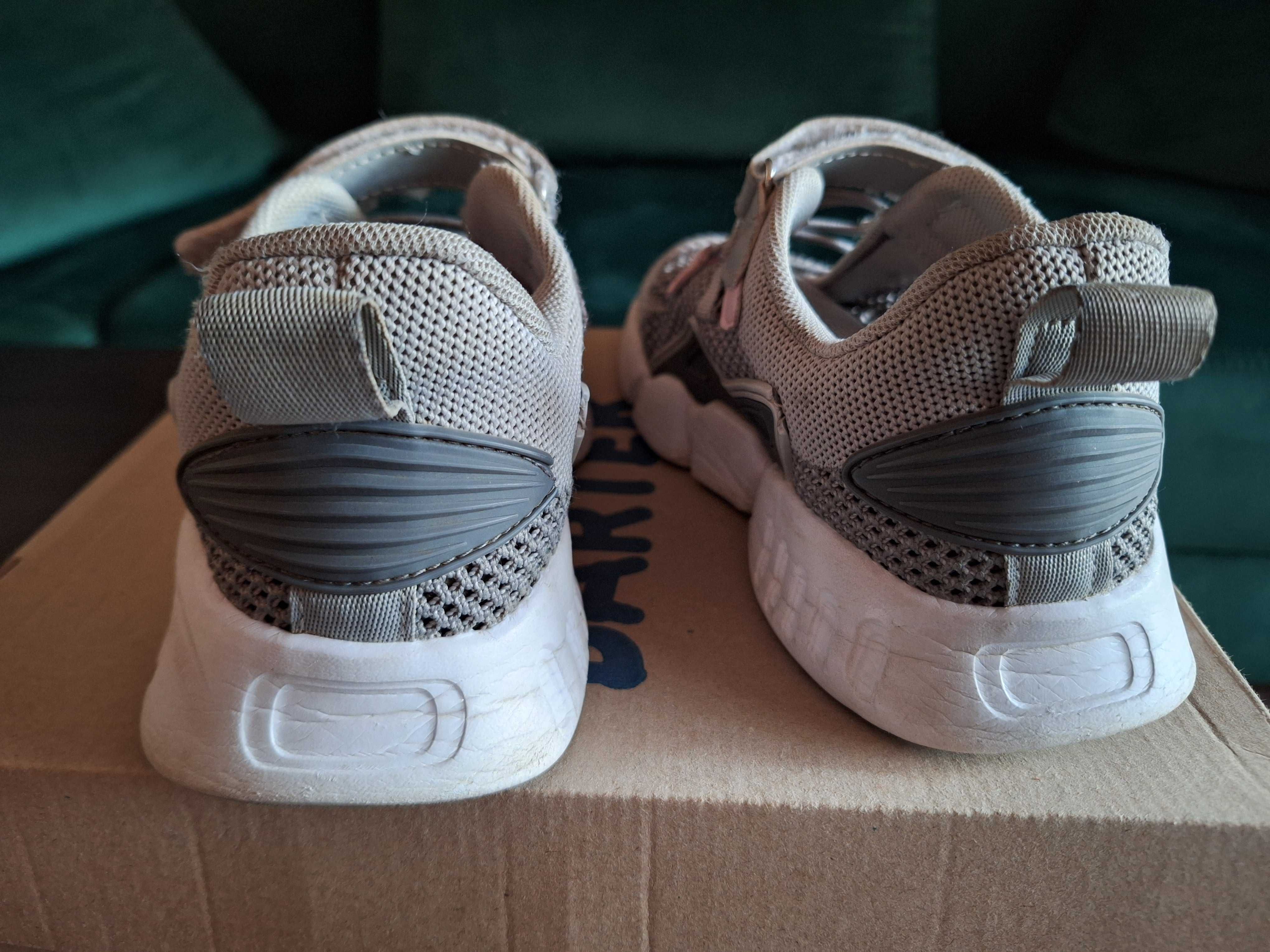 Buty sportowe Bartek dla dziewczynki, r.32