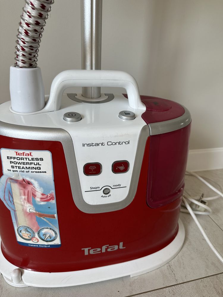 Вертикальний відпарювач Tefal