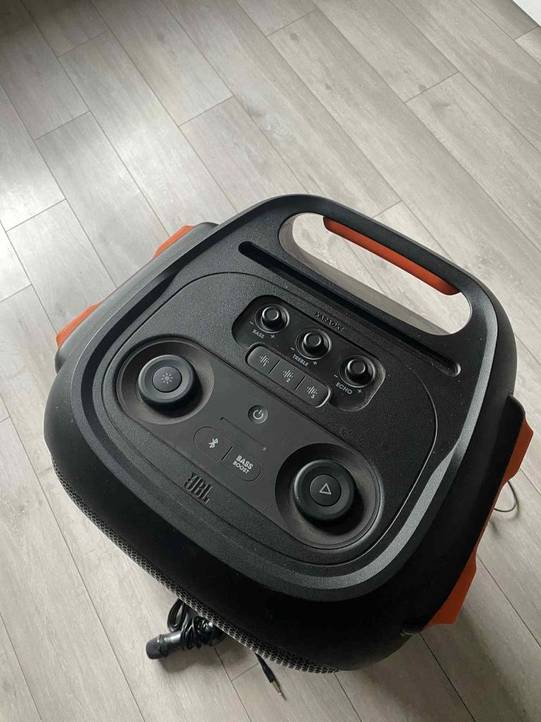 jbl party box 710