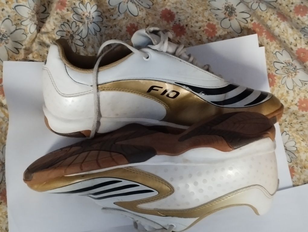 Chuteiras futebol criança usadas Nike, adidas e puma