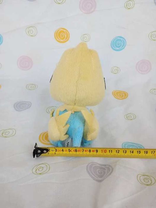 pokémon peluche Manectric banpresto / bandai