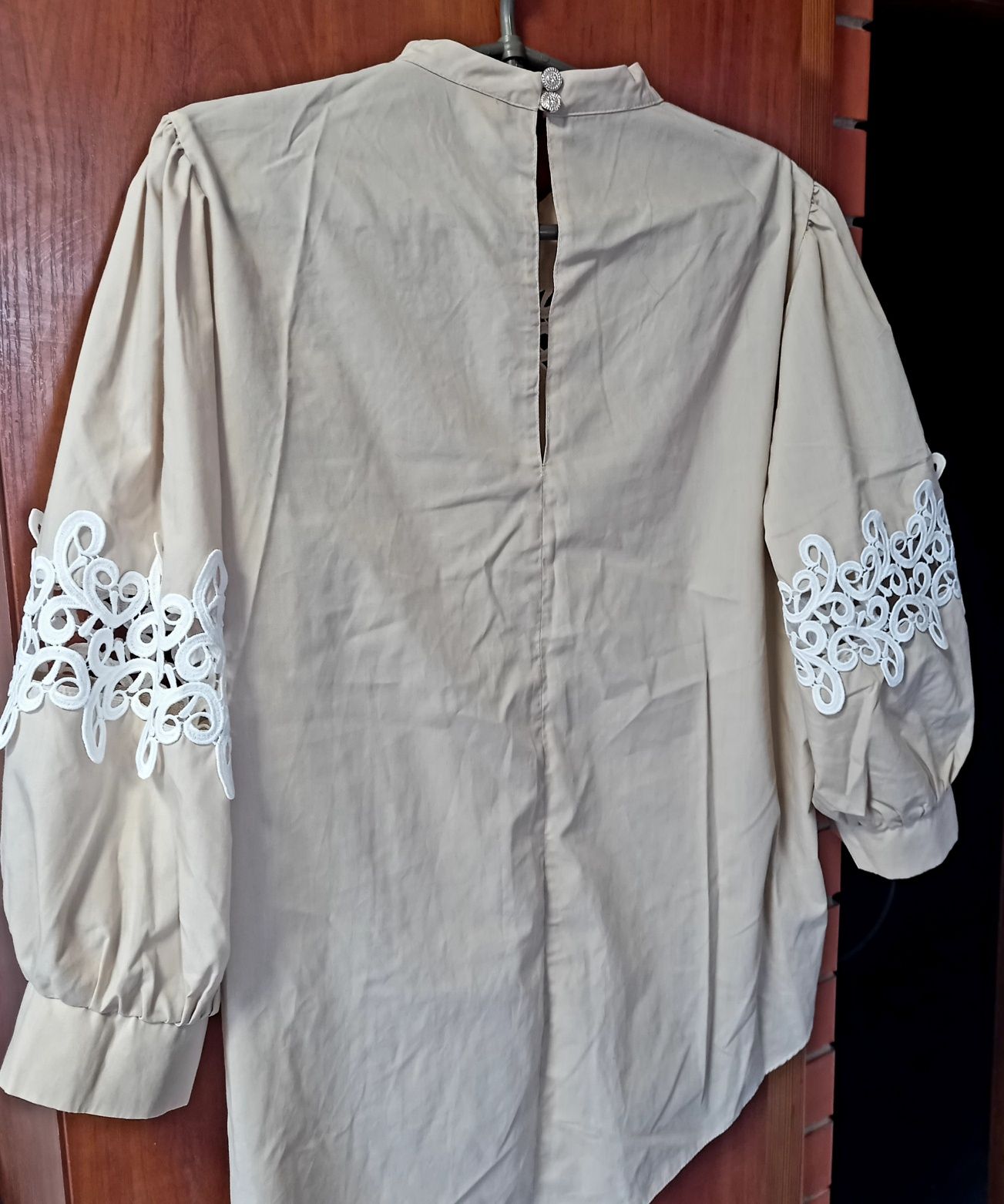 Роскошная блуза с кружевом от  river island