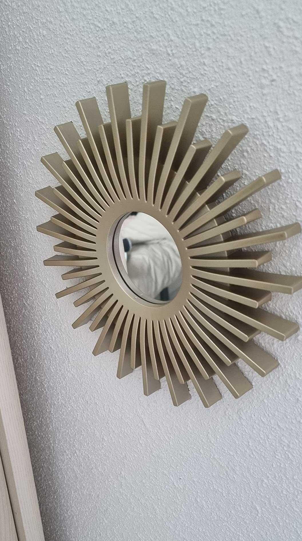 Dekoracja zestaw 3 luster w złotych ramkach do domu na ścianę